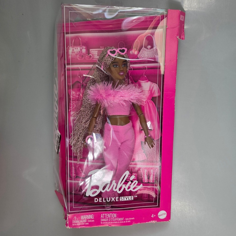 Barbie Deluxe Style Doll Pink Fashion Outfit Mattel HYV28 New Box Wear